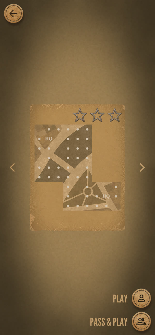 Map selection screen showing two HQ layouts and a star rating